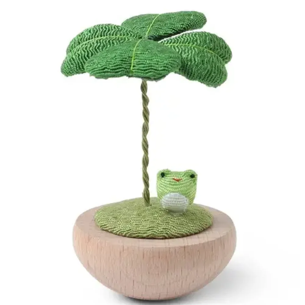 MIYA Company Figurine Clover & Frog Outlet