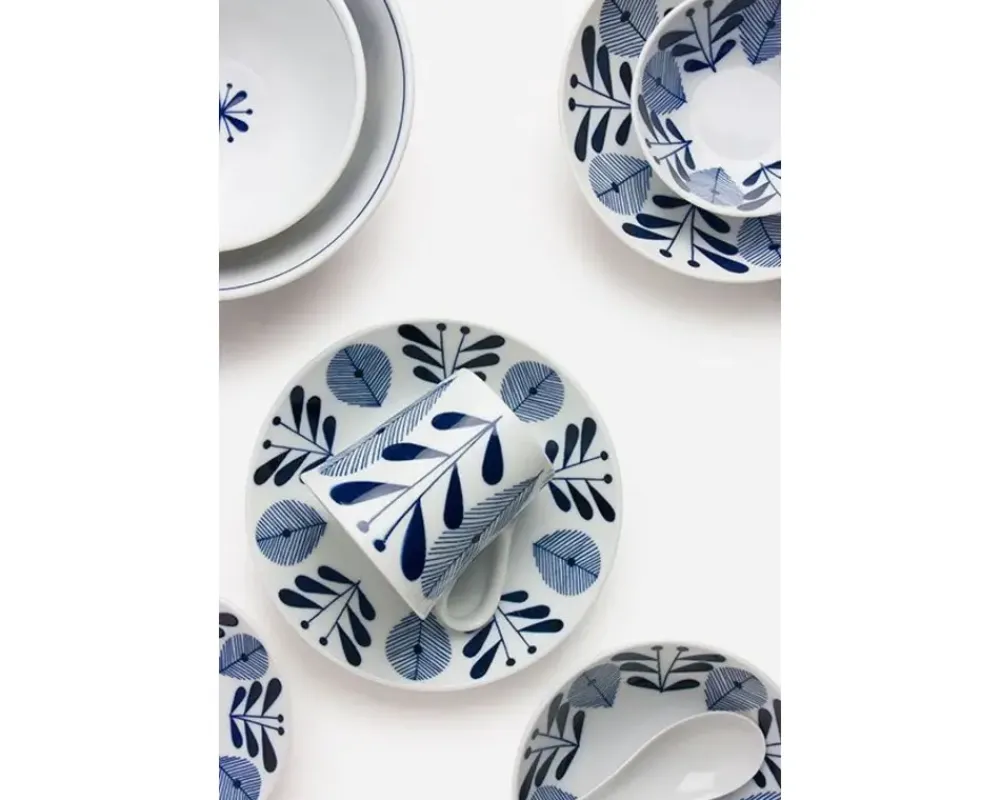 MIYA Company Hallo Bloem 8.75" Serving Dish Clearance